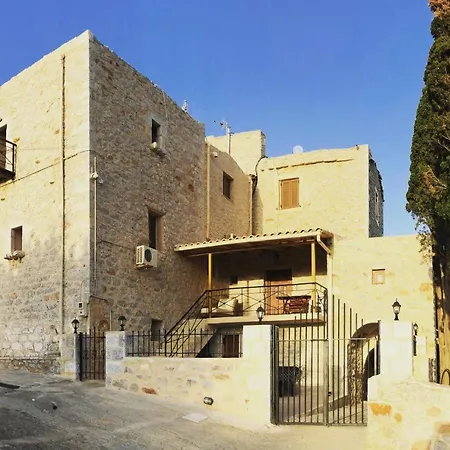 Kamares Stone House 2 Apartment Gerolimenas