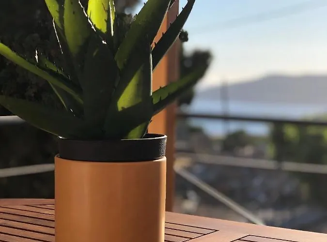 Kamares Stone House 2 شقة ييروميلين